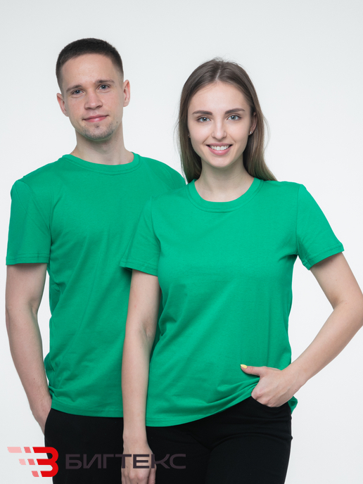 Футболка зеленого цвета 